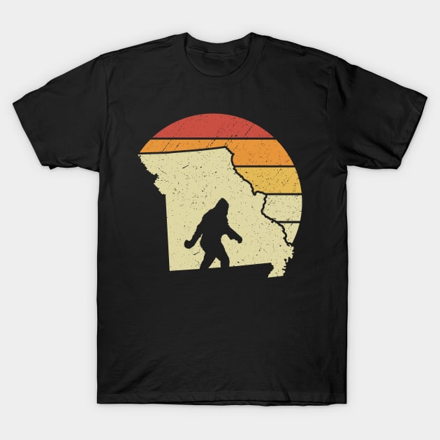 Arkansas Bigfoot Retro Sunset T-Shirt by Tesszero